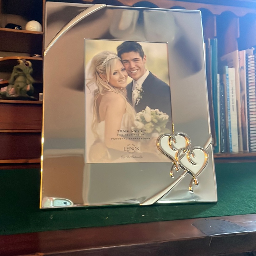 Lenox silver  5” by 7” picture frame
